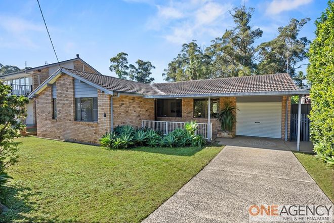 Picture of 8 Kuburra Road, ERINA NSW 2250