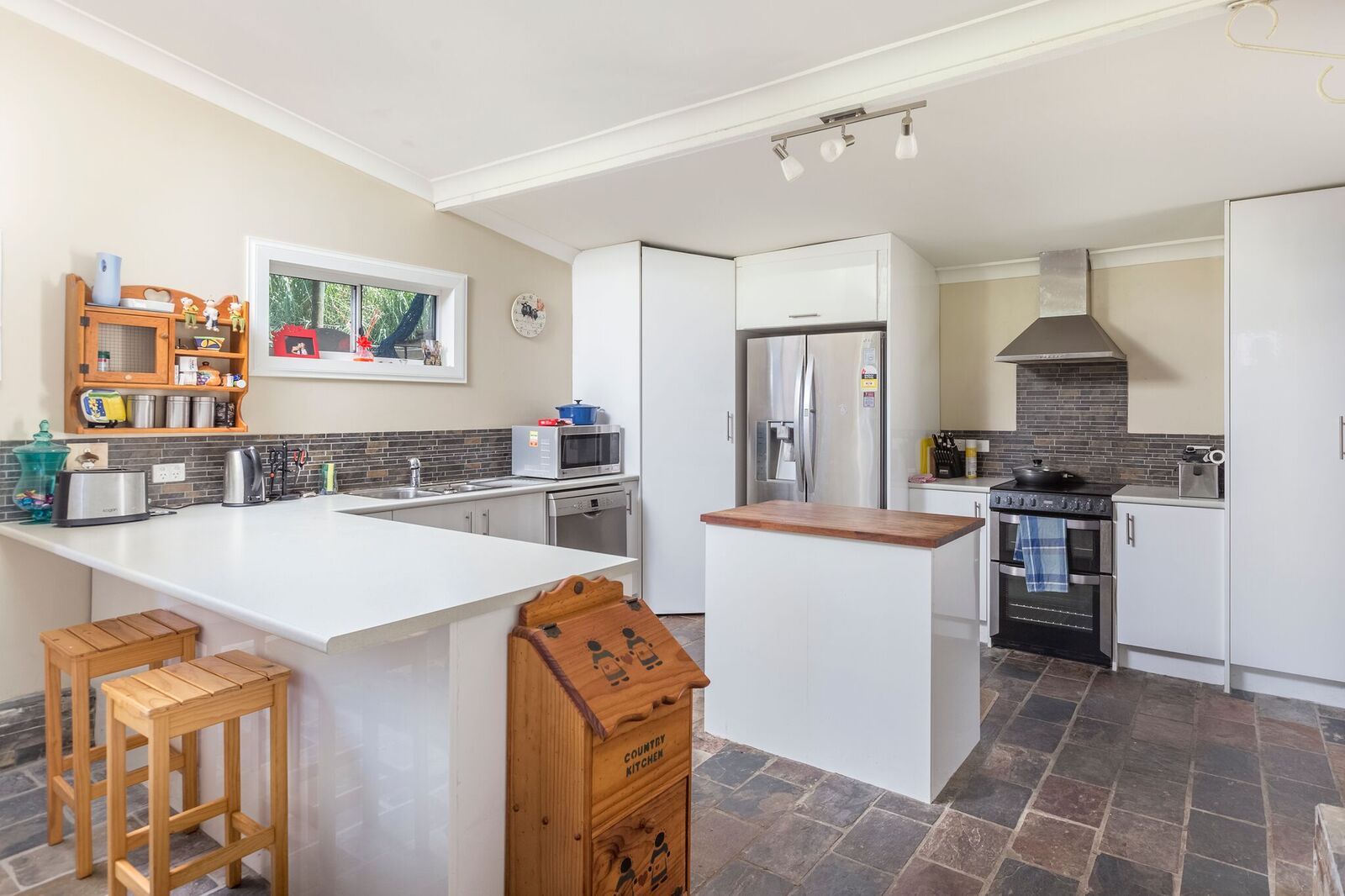 21 Primrose Street, Rosebery TAS 7470, Image 1