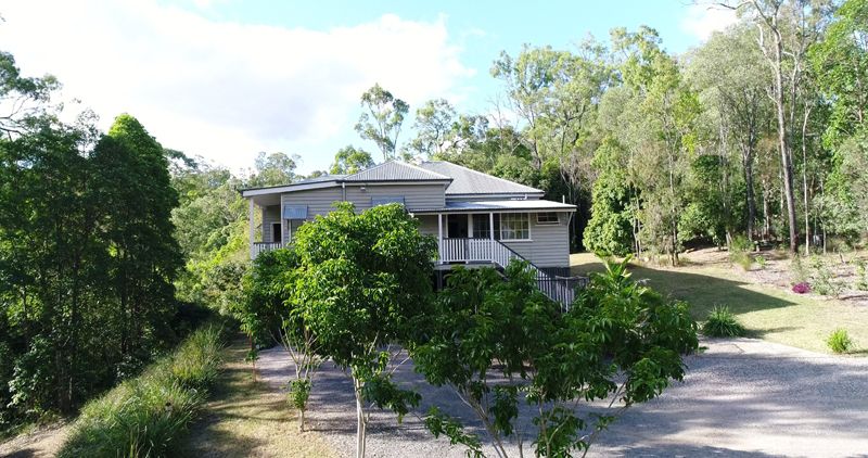 220 Boscombe Road, Brookfield QLD 4069, Image 1