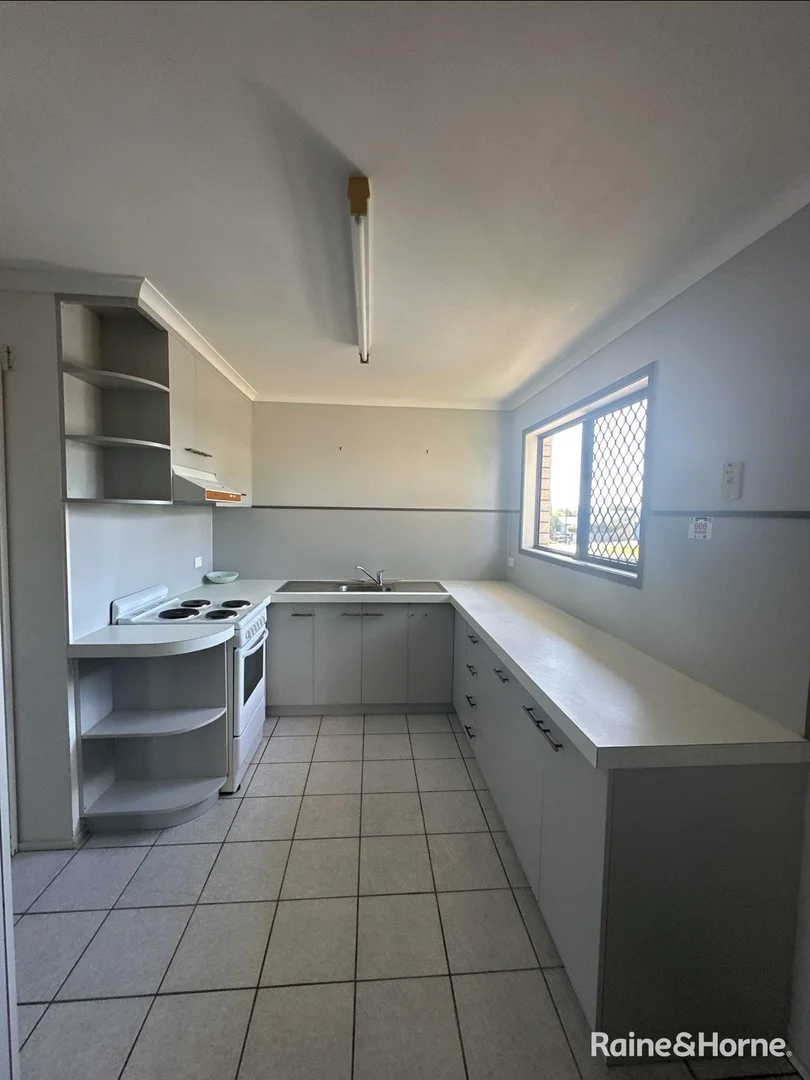 Additional image 3 of 10 Pandanus Street, Beaconsfield QLD 4740