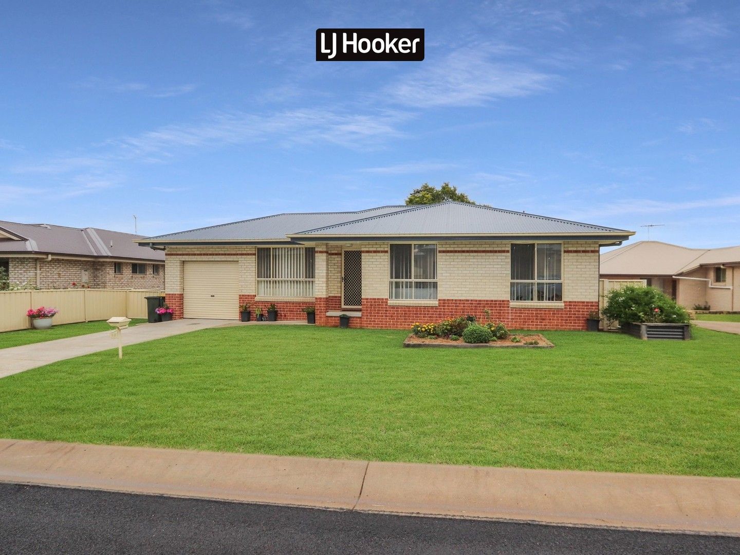 3 bedrooms House in 22 Kingfisher Drive INVERELL NSW, 2360