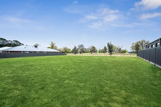 53 Sullivan Street, Lucas VIC 3350 | Domain