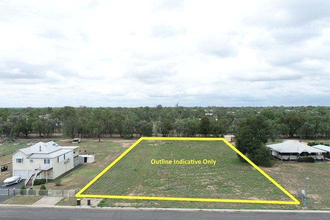 Picture of 8 Windmill Lane, EMERALD QLD 4720