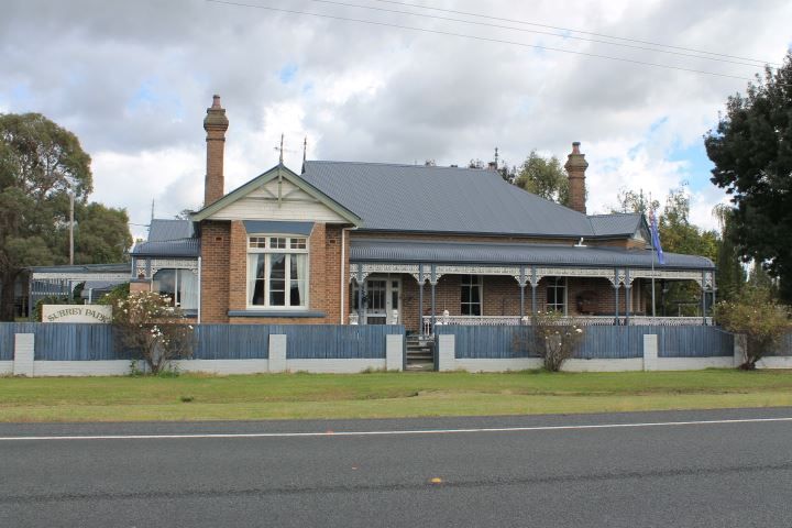 13 Surrey Park Court, Glen Innes NSW 2370, Image 0