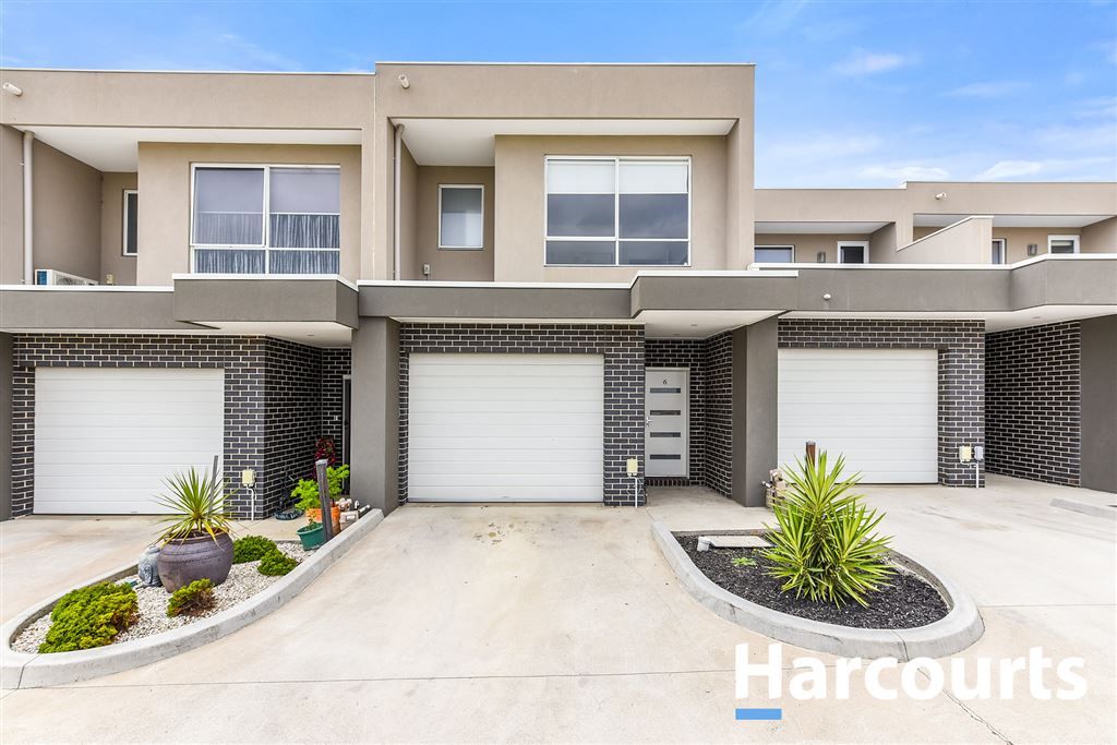 6/14-15 Hazelmere Avenue, Cranbourne West VIC 3977, Image 0