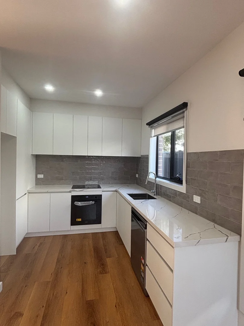 Additional image 2 of 3/13 Kingsway Drive, Lalor VIC 3075