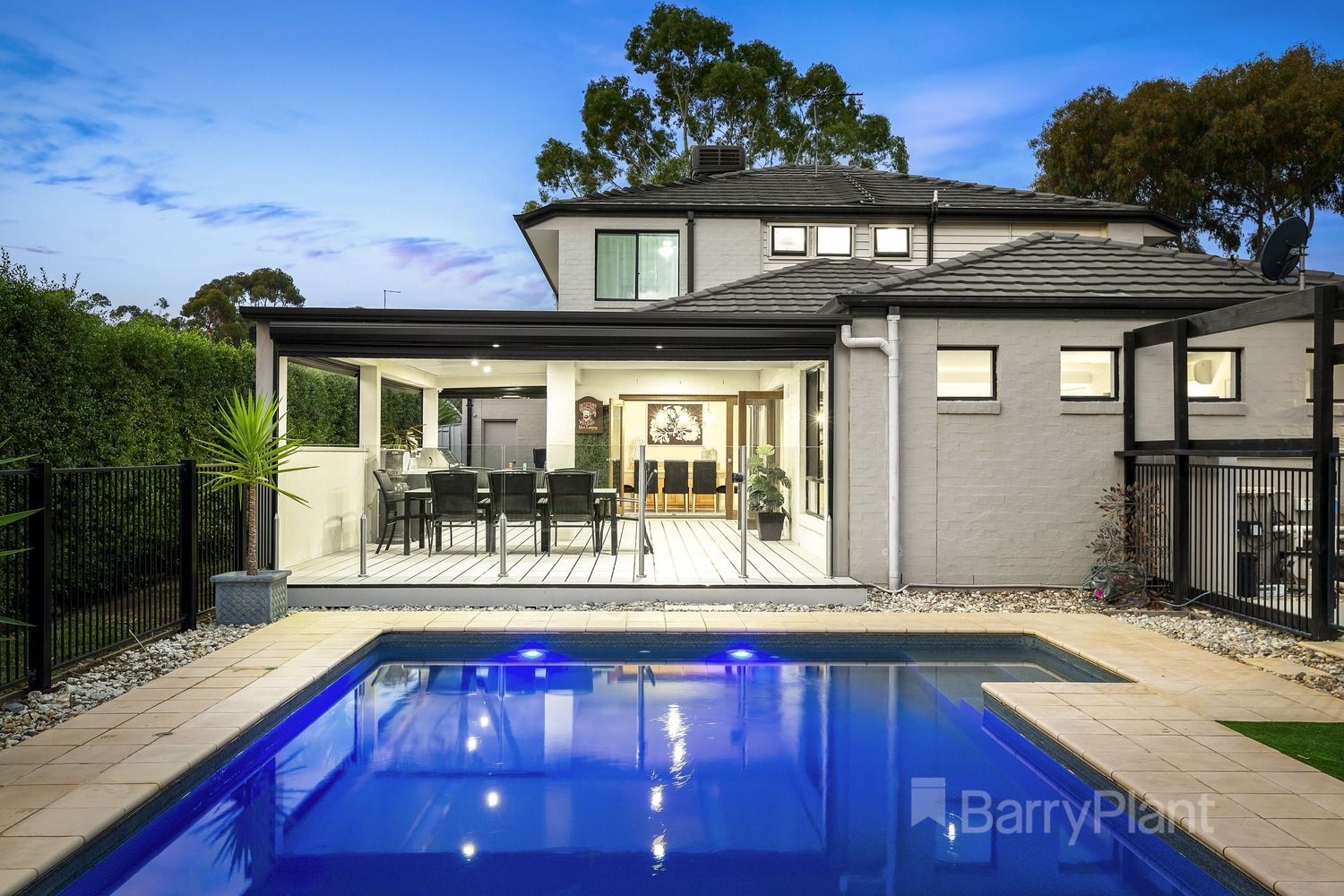 1 Viola Close, Greensborough VIC 3088, Image 2