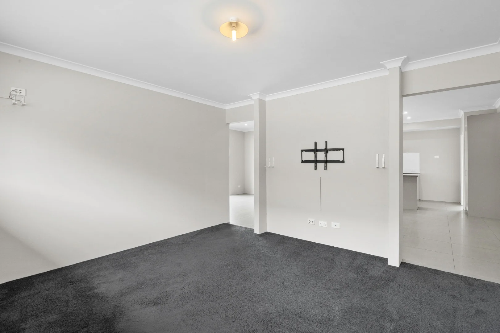 Additional image 10 of 28 Ashwood Parkway, Lakelands WA 6180