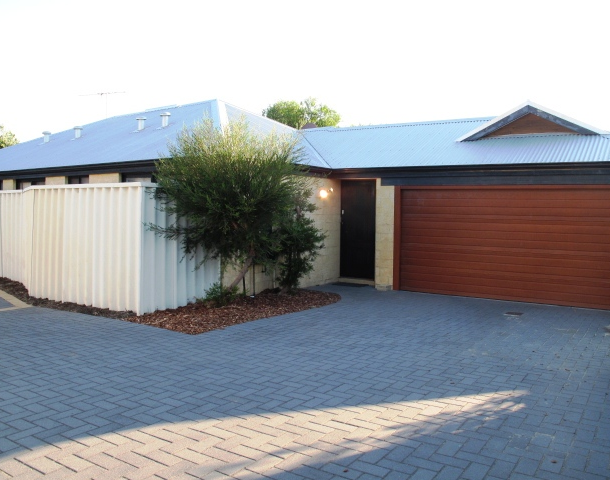 22B Linthorne Way, Balga WA 6061