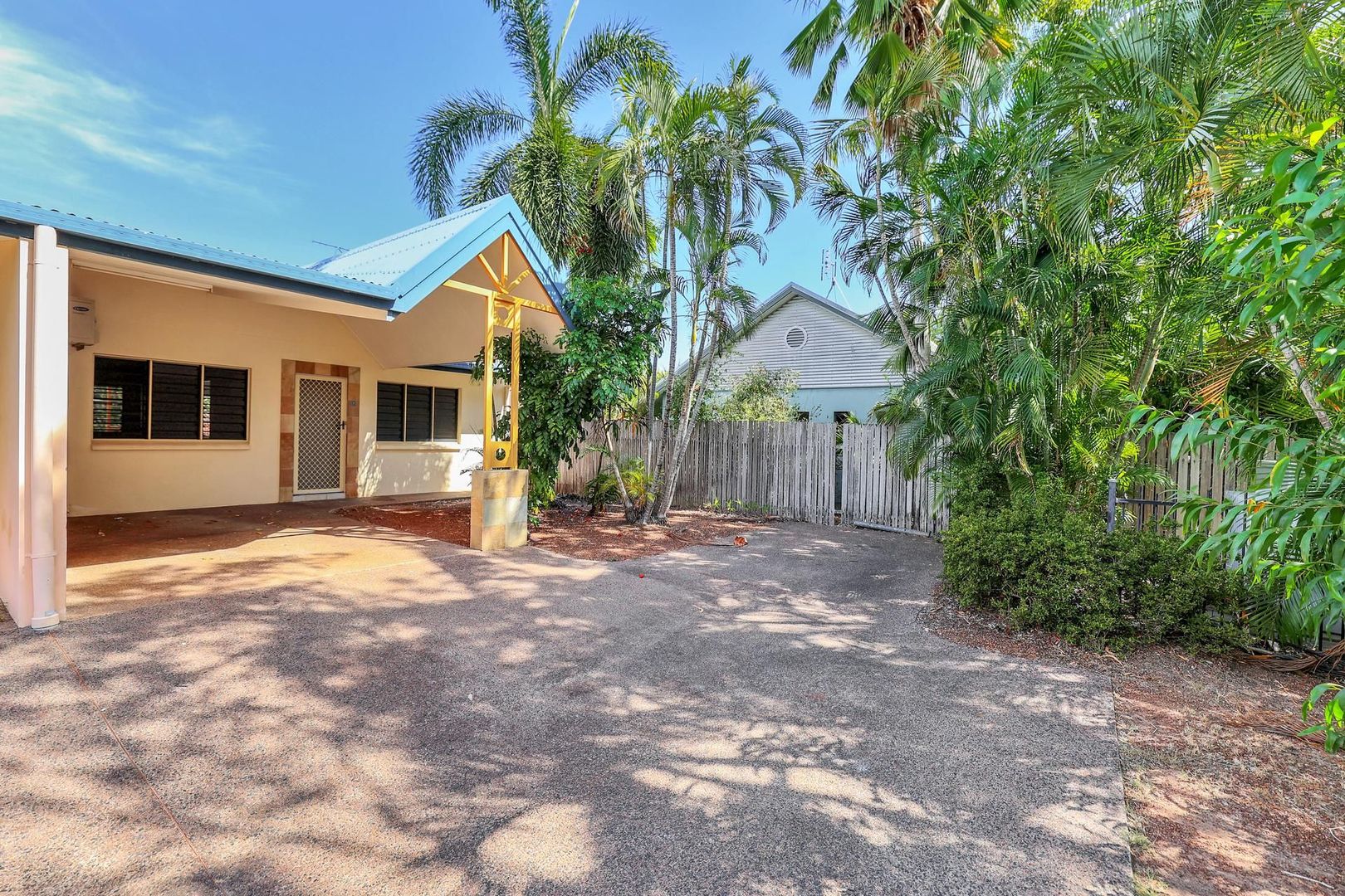 1/30 Sovereign Circuit, Coconut Grove NT 0810, Image 2