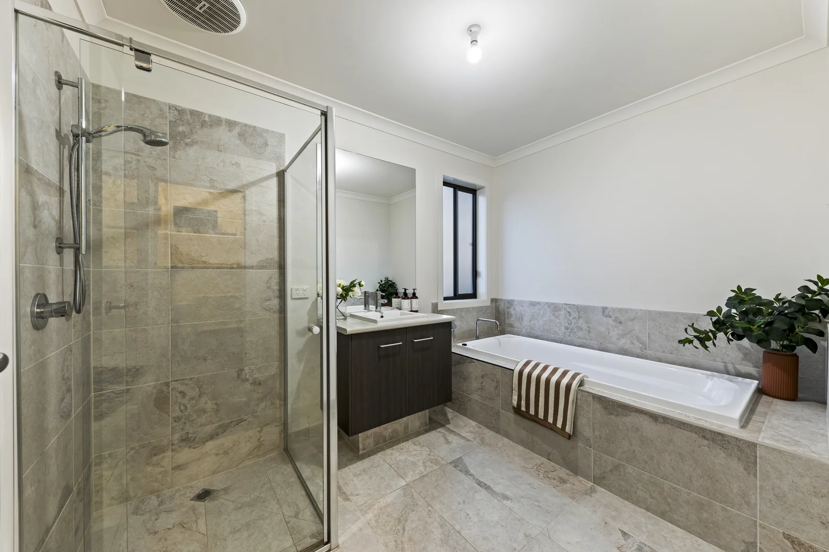 Additional image 30 of 47 Mackellar Street, Pakenham VIC 3810