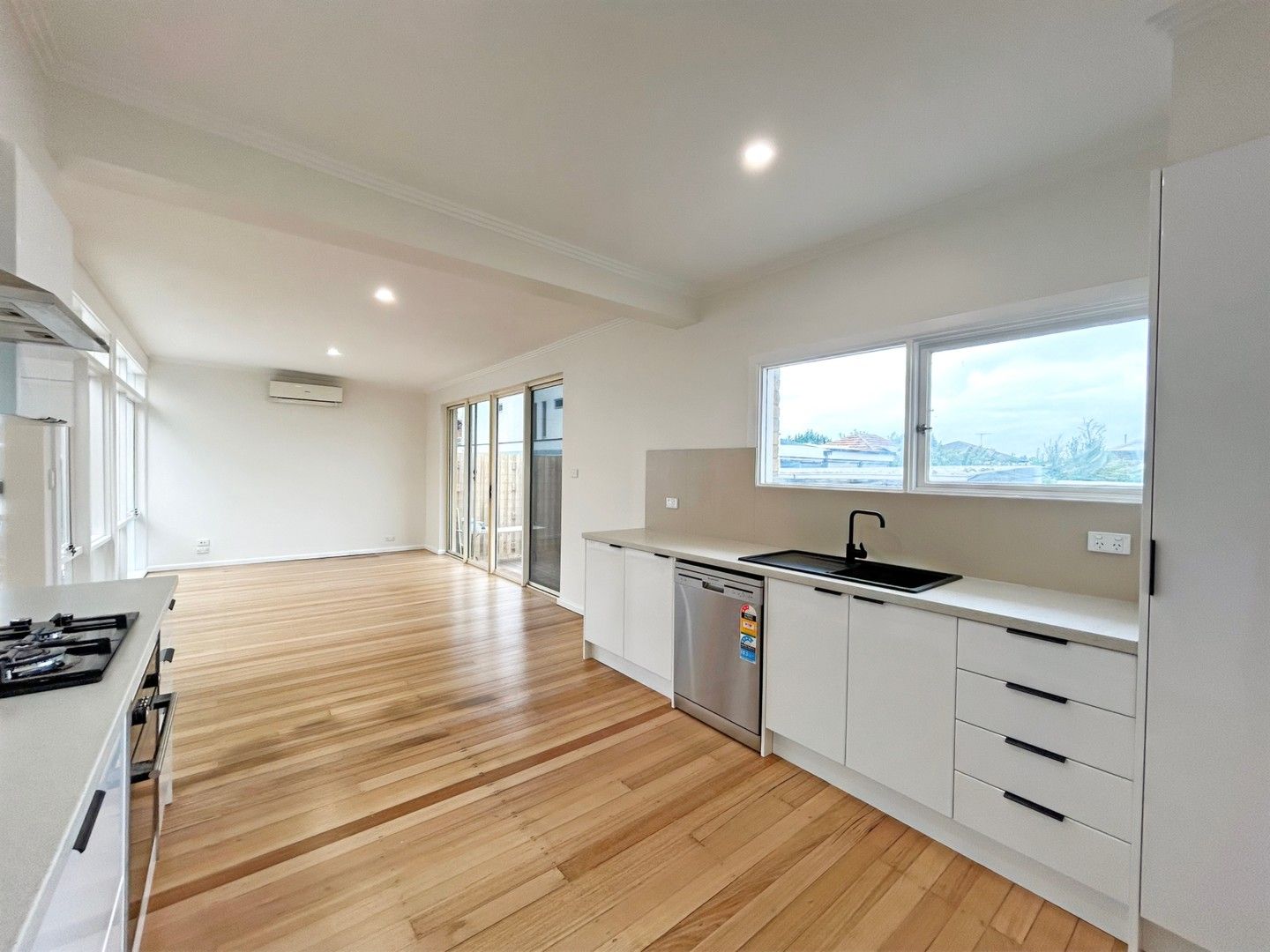 2 bedrooms House in 4/203 Dendy Street BRIGHTON EAST VIC, 3187