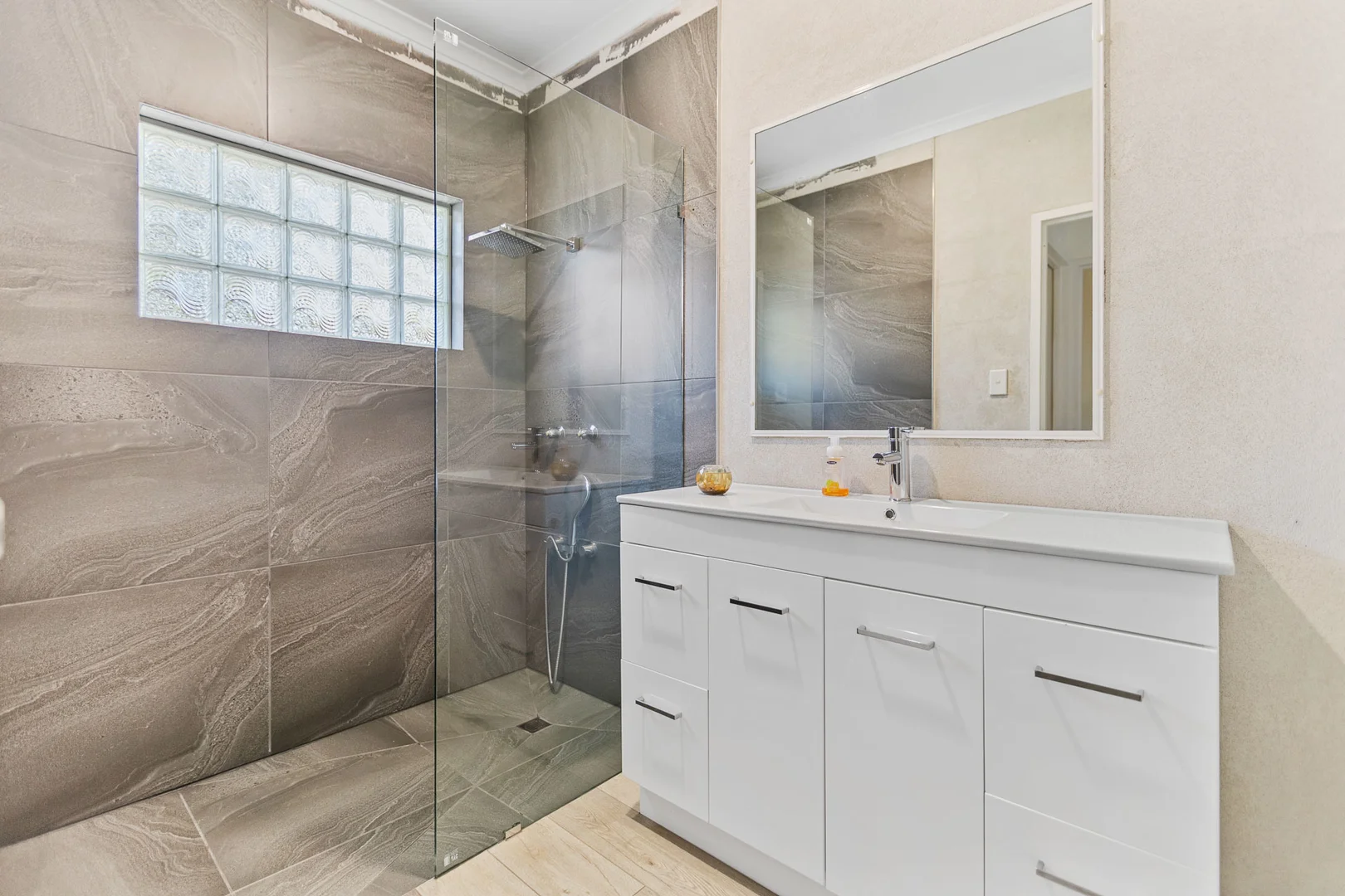 Additional image 14 of 16 Harlequin Street, White Rock QLD 4868