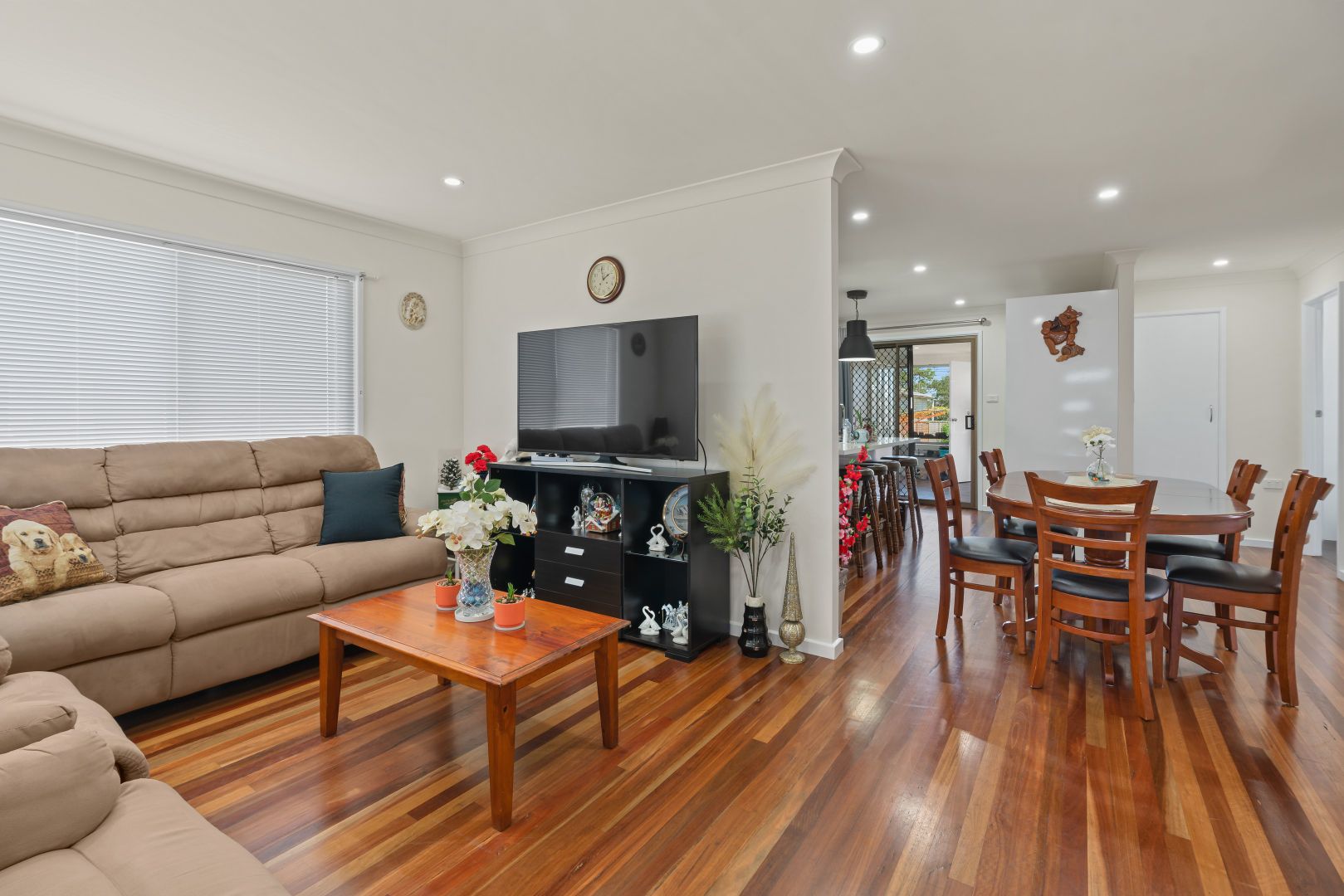 40 Tallyan Point Drive, Basin View NSW 2540, Image 2