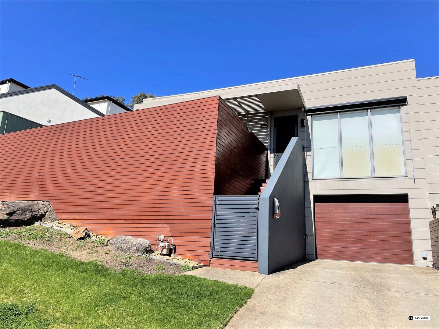 2 bedrooms Townhouse in 2/849 Pemberton Street ALBURY NSW, 2640