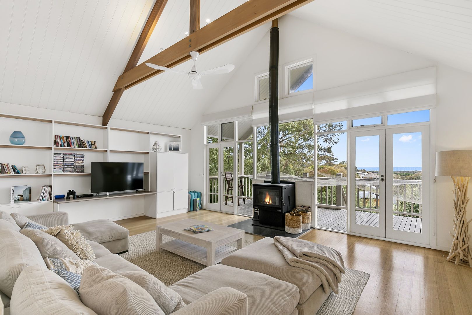 33 Beach Road, Aireys Inlet VIC 3231, Image 2