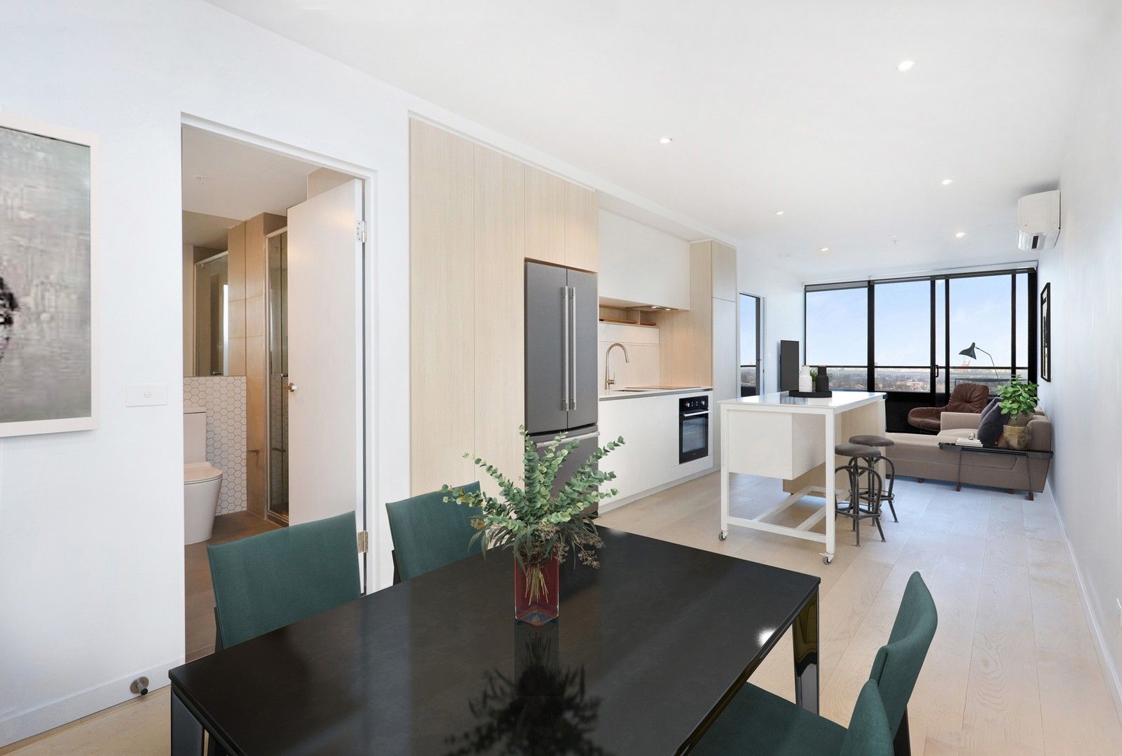 1 bedrooms Apartment / Unit / Flat in 1319/40 Hall Street MOONEE PONDS VIC, 3039