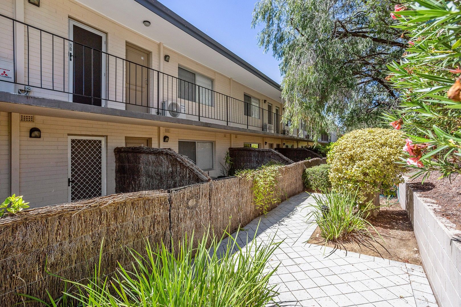 1 bedrooms House in 10/288 Ravenscar St DOUBLEVIEW WA, 6018
