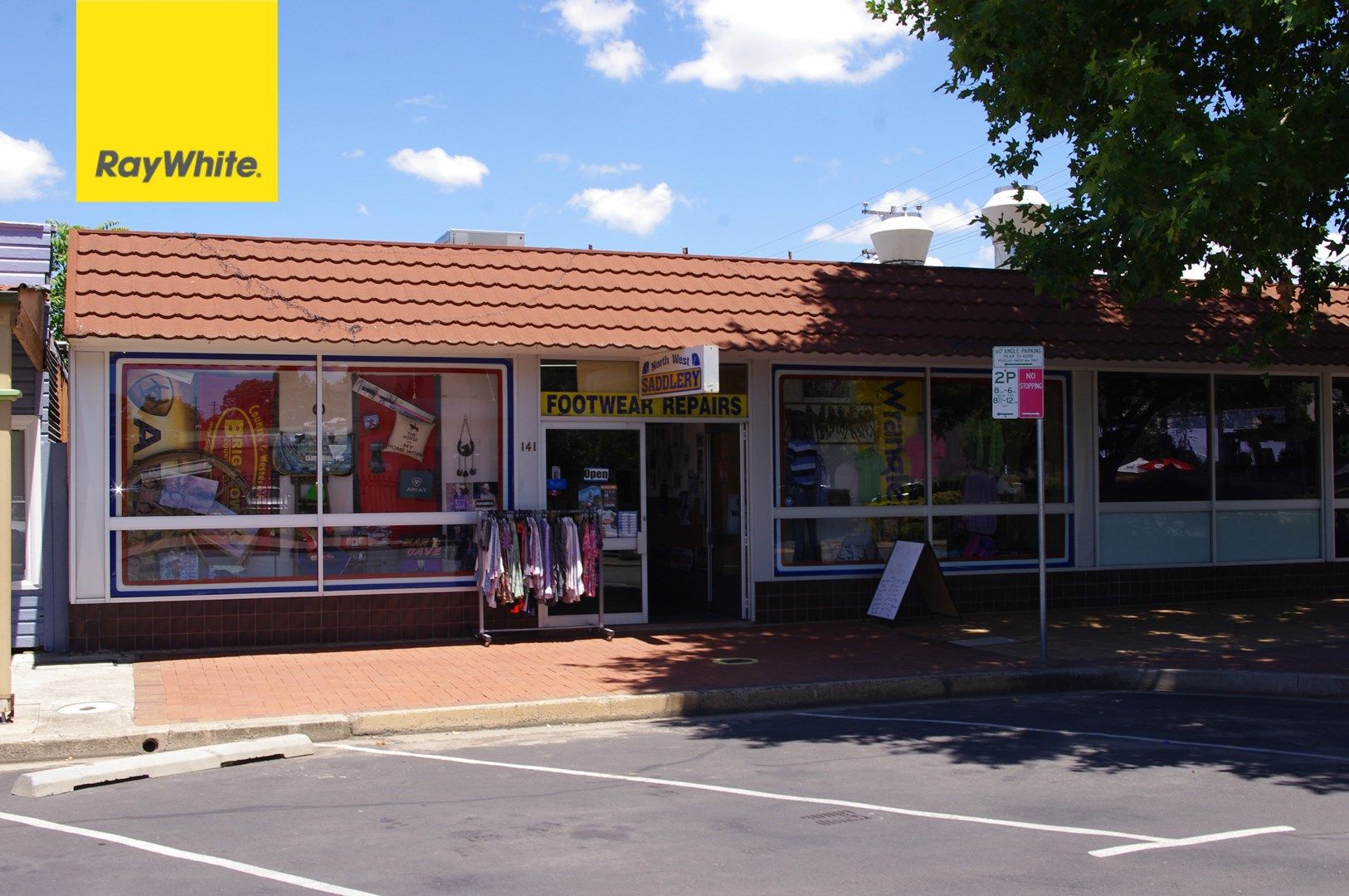 1/137 Byron Street, Inverell NSW 2360, Image 0