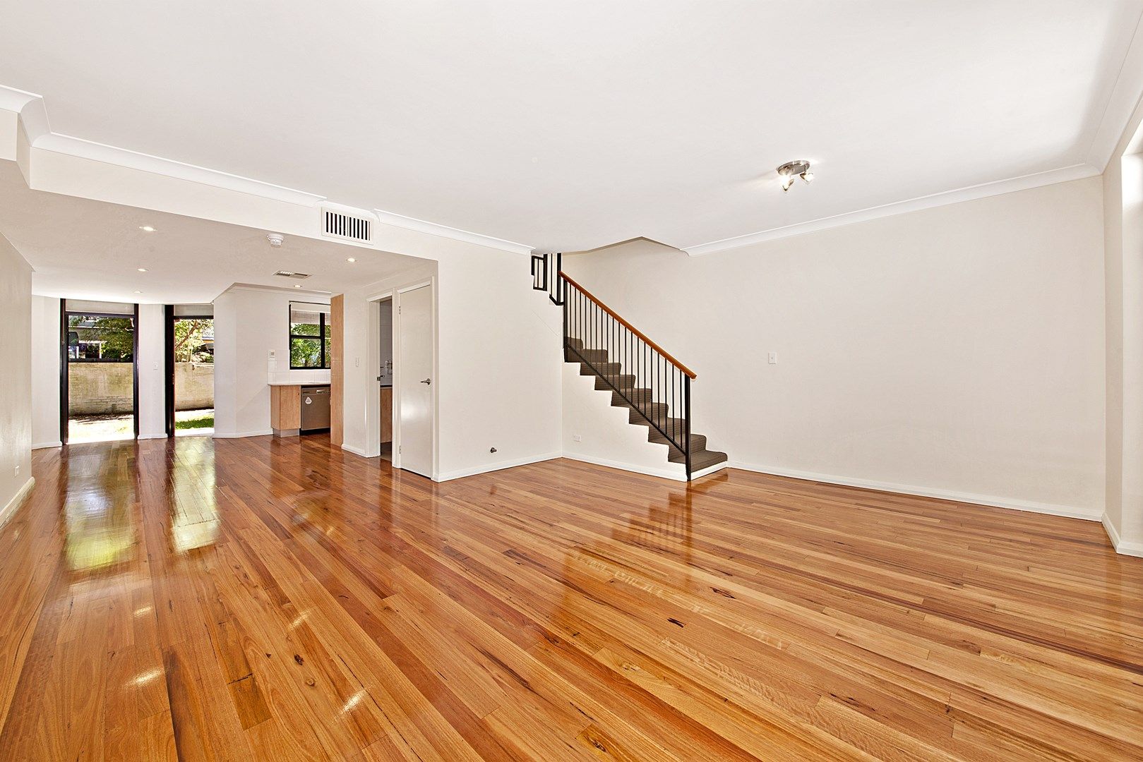 9/32 Ross Street, Forest Lodge NSW 2037, Image 0