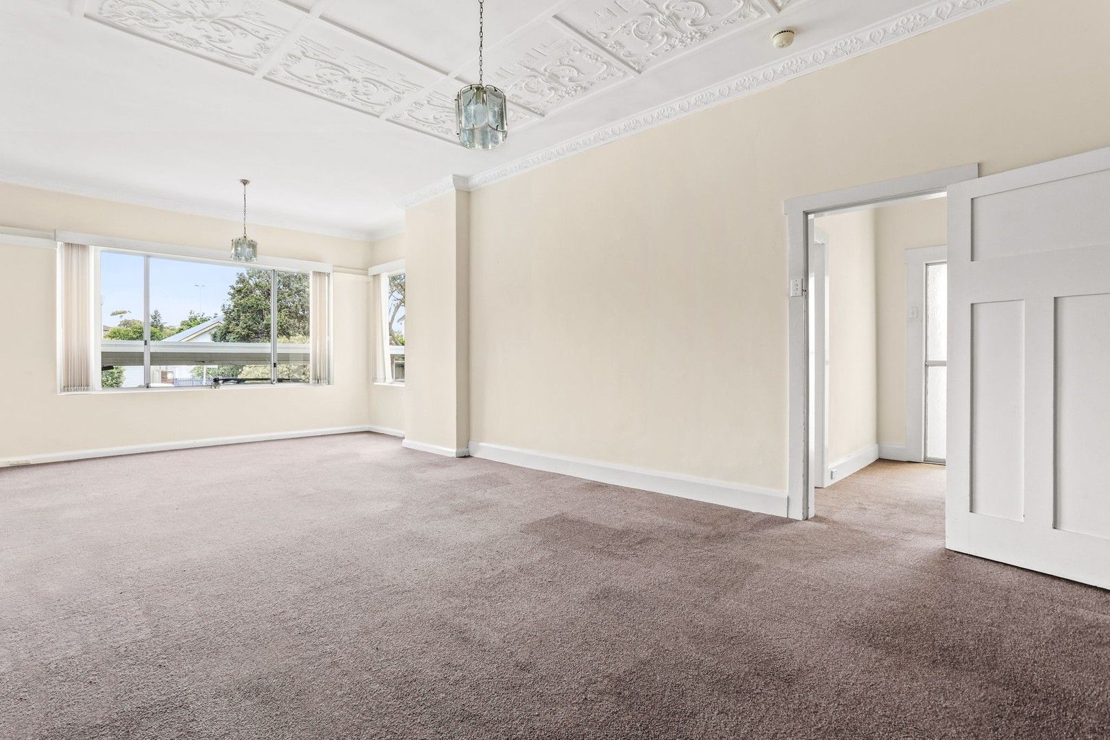 3 bedrooms House in 114 Beach Road NORTH BONDI NSW, 2026
