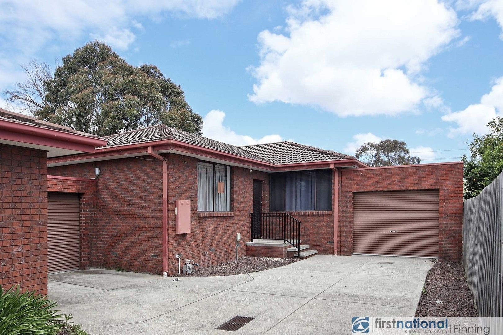 2/94 Circle Drive South, Cranbourne VIC 3977