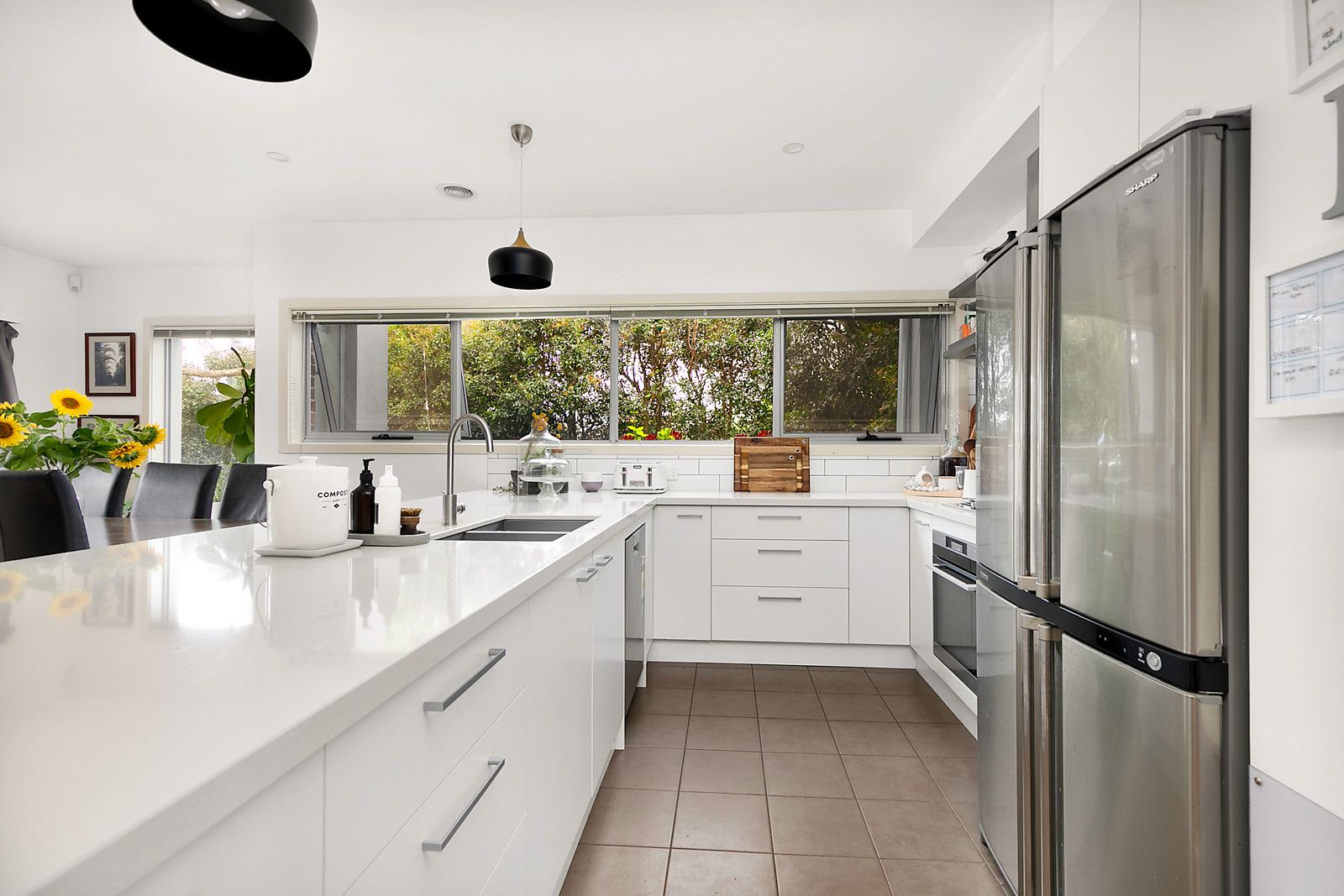 37 Outhwaite Road, Heidelberg Heights VIC 3081, Image 2
