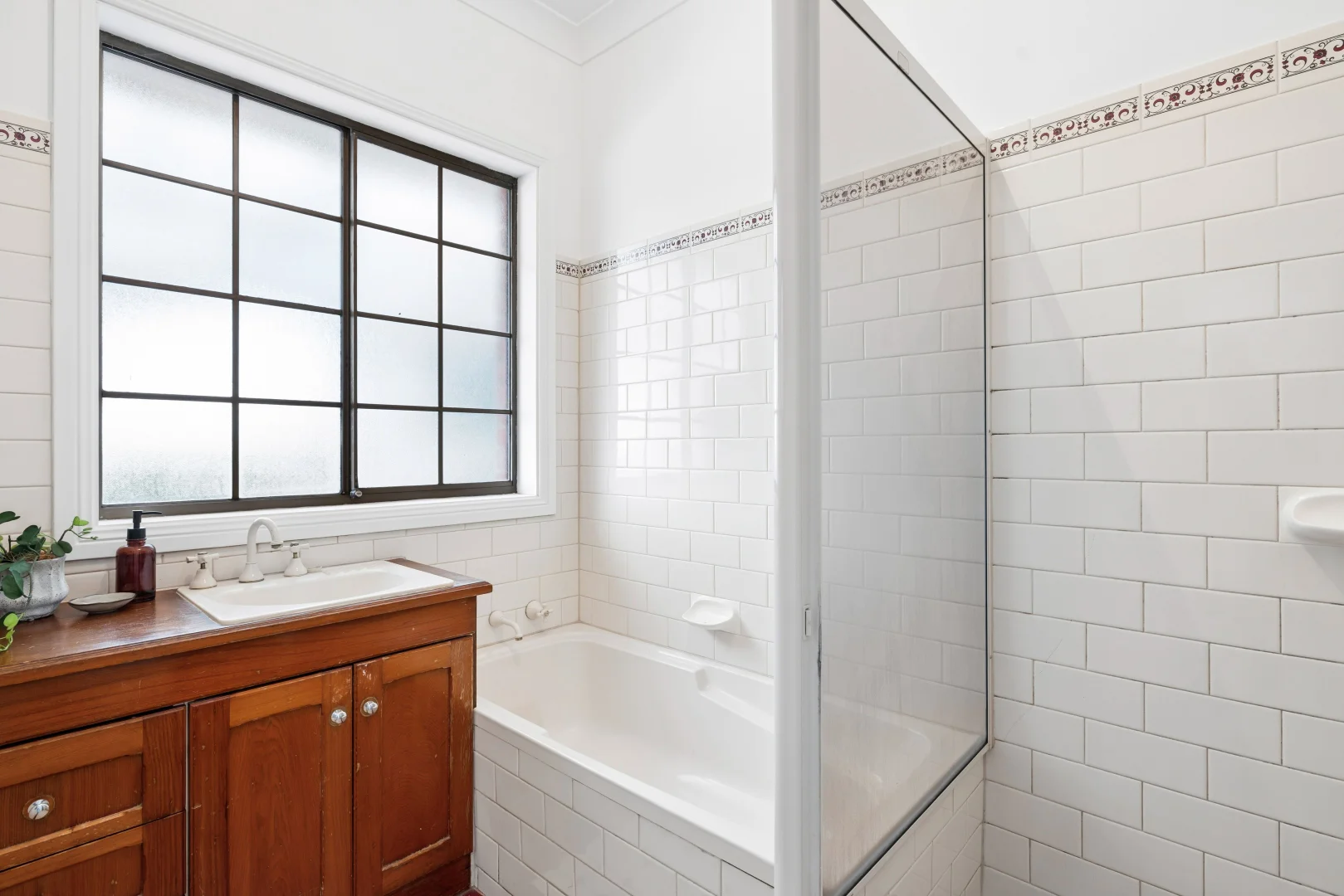 Additional image 16 of 2 Allendale Grove, Woodside SA 5244