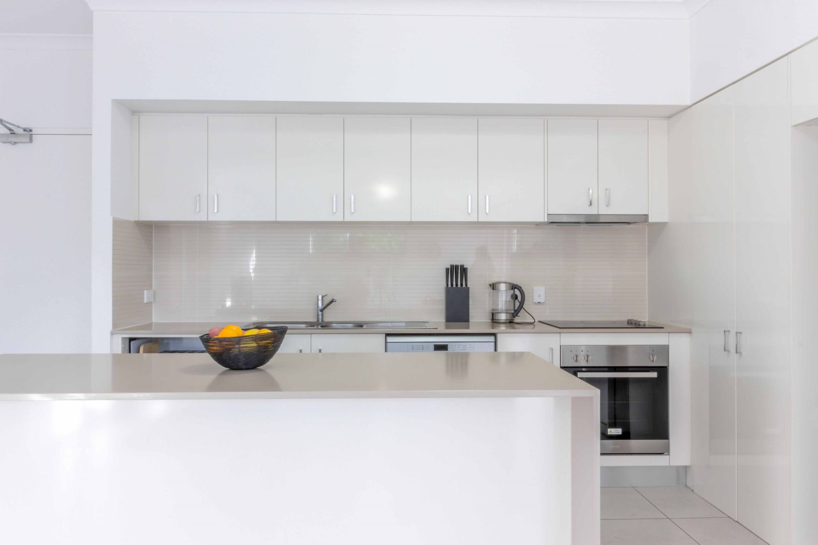 4/24 Rawlins Street, Kangaroo Point QLD 4169, Image 2