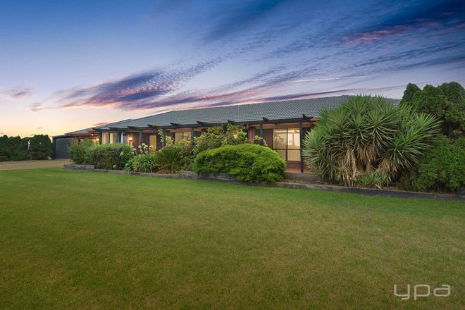 Picture of 22 Cayleys Road, WERRIBEE SOUTH VIC 3030