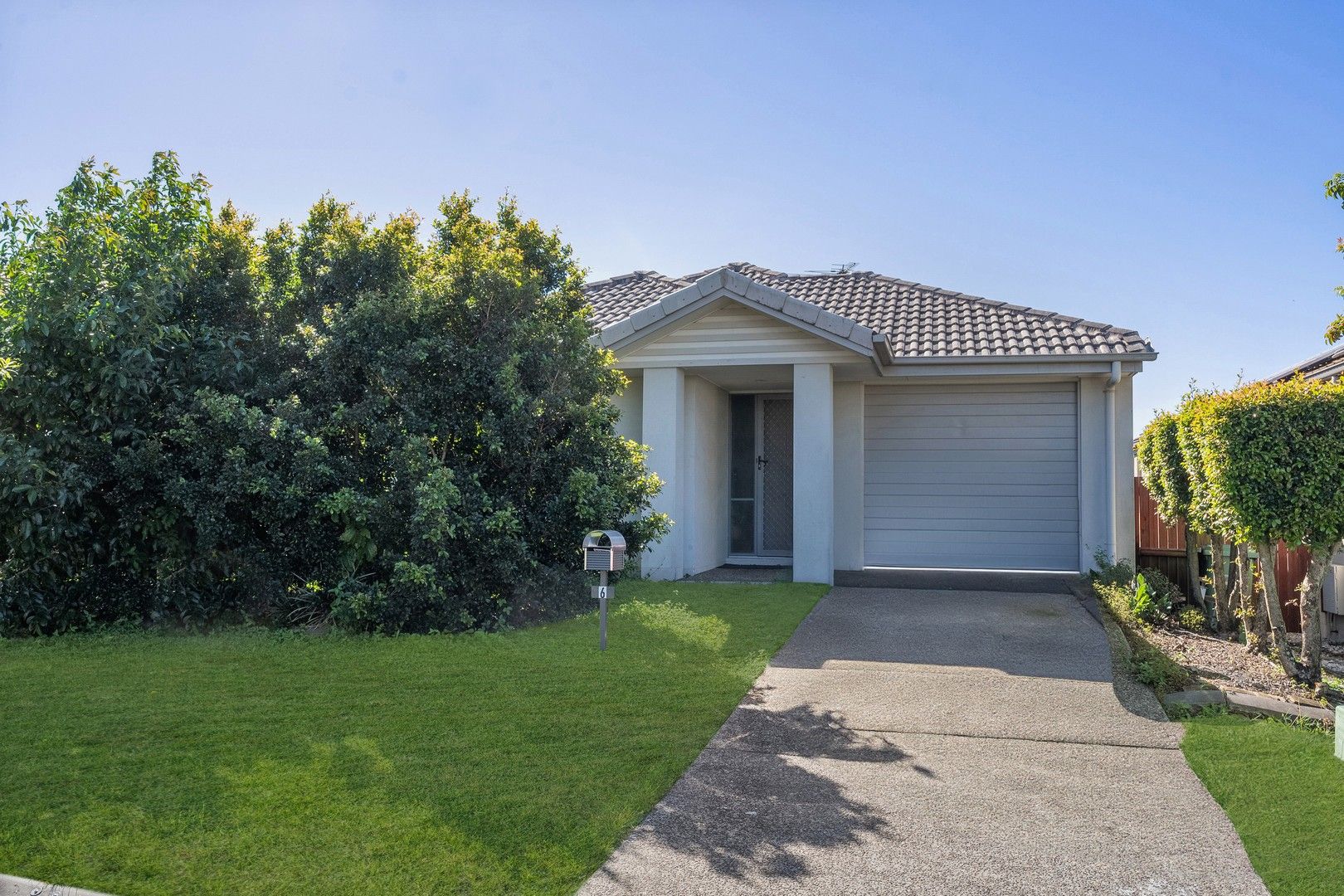 3 bedrooms House in 6 Lomond Street NORTH LAKES QLD, 4509