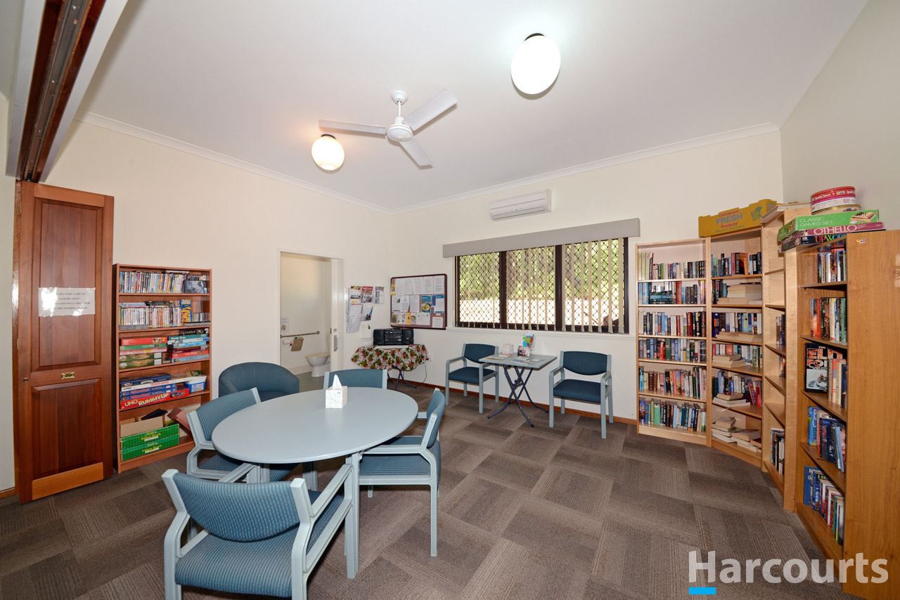 Villa 4/2 Fenton Street, Mundaring WA 6073, Image 1