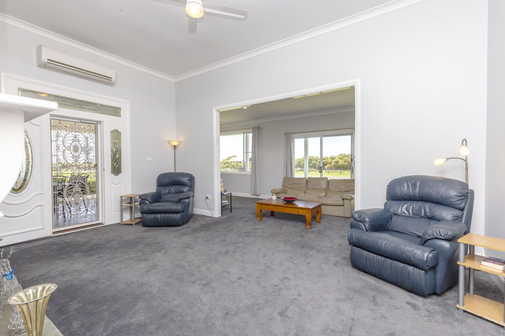 17 Curlew Avenue, Pindimar NSW 2324, Image 2
