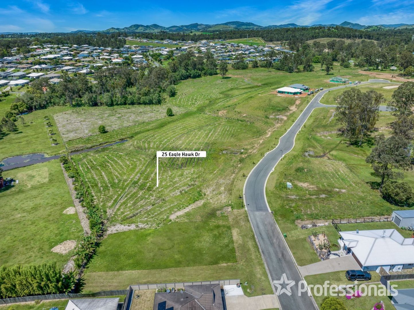 25 Eagle Hawk Drive, Southside QLD 4570, Image 1