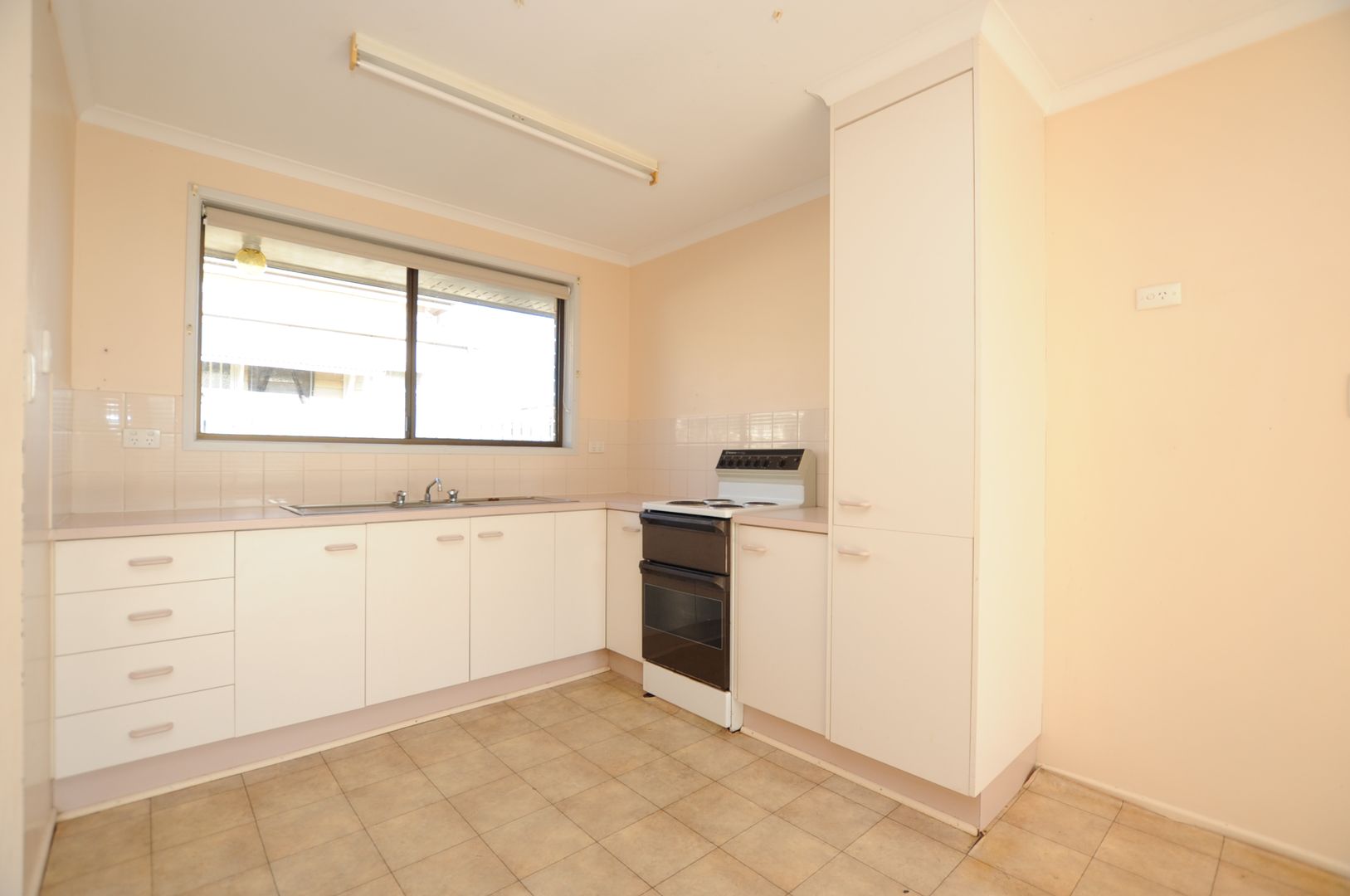 2/11 Curtis Street, Bundaberg South QLD 4670 Apartment For Rent Domain