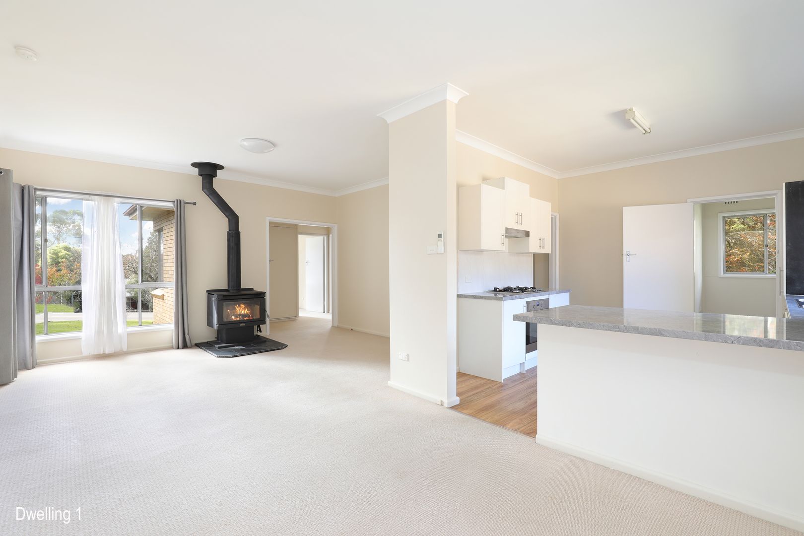 83 Govetts Leap Road, Blackheath NSW 2785, Image 2