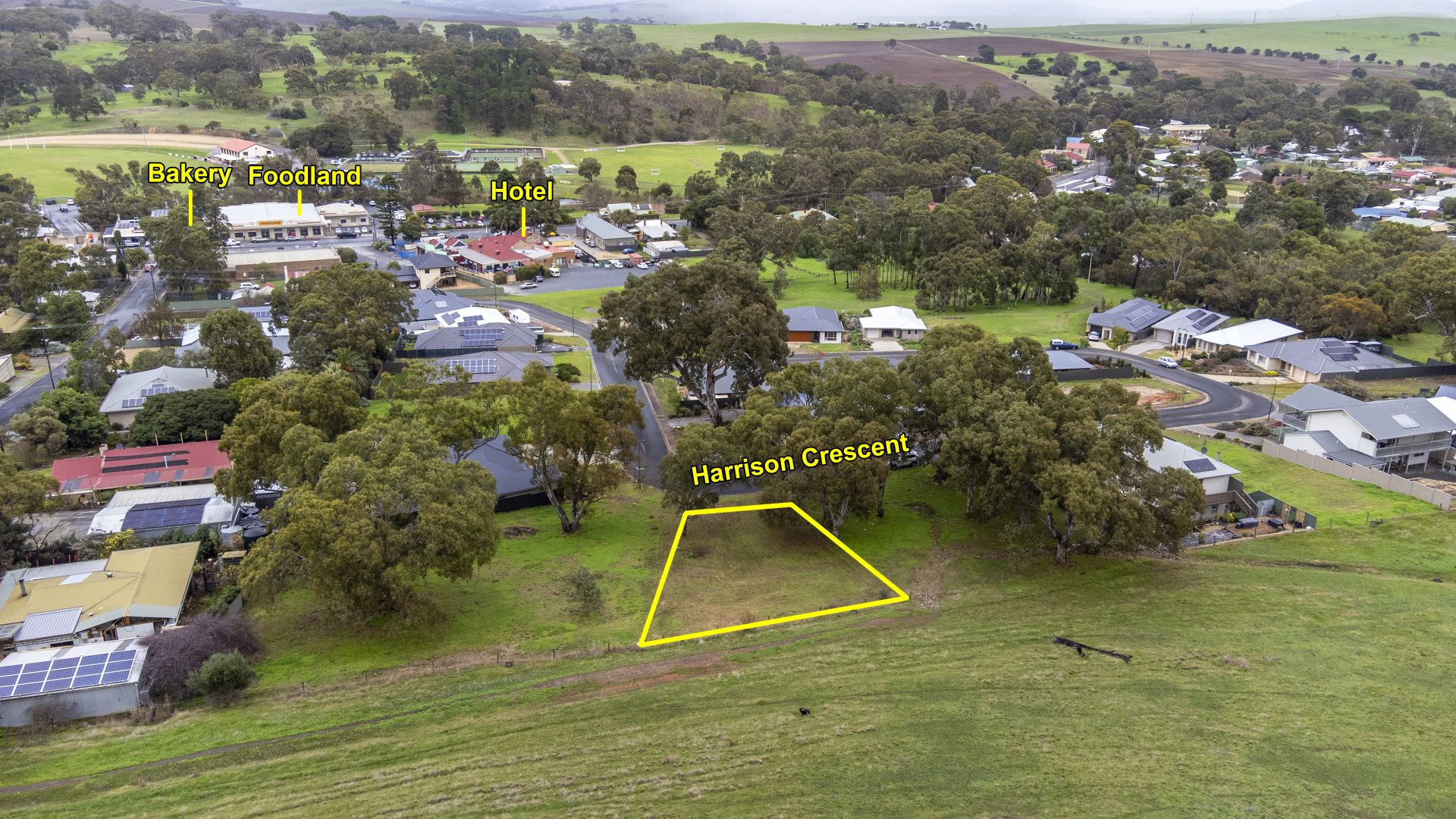 33 Harrison Crescent, Yankalilla SA 5203, Image 2