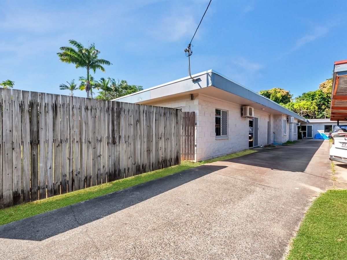 7 Sandown Close, Woree QLD 4868, Image 1