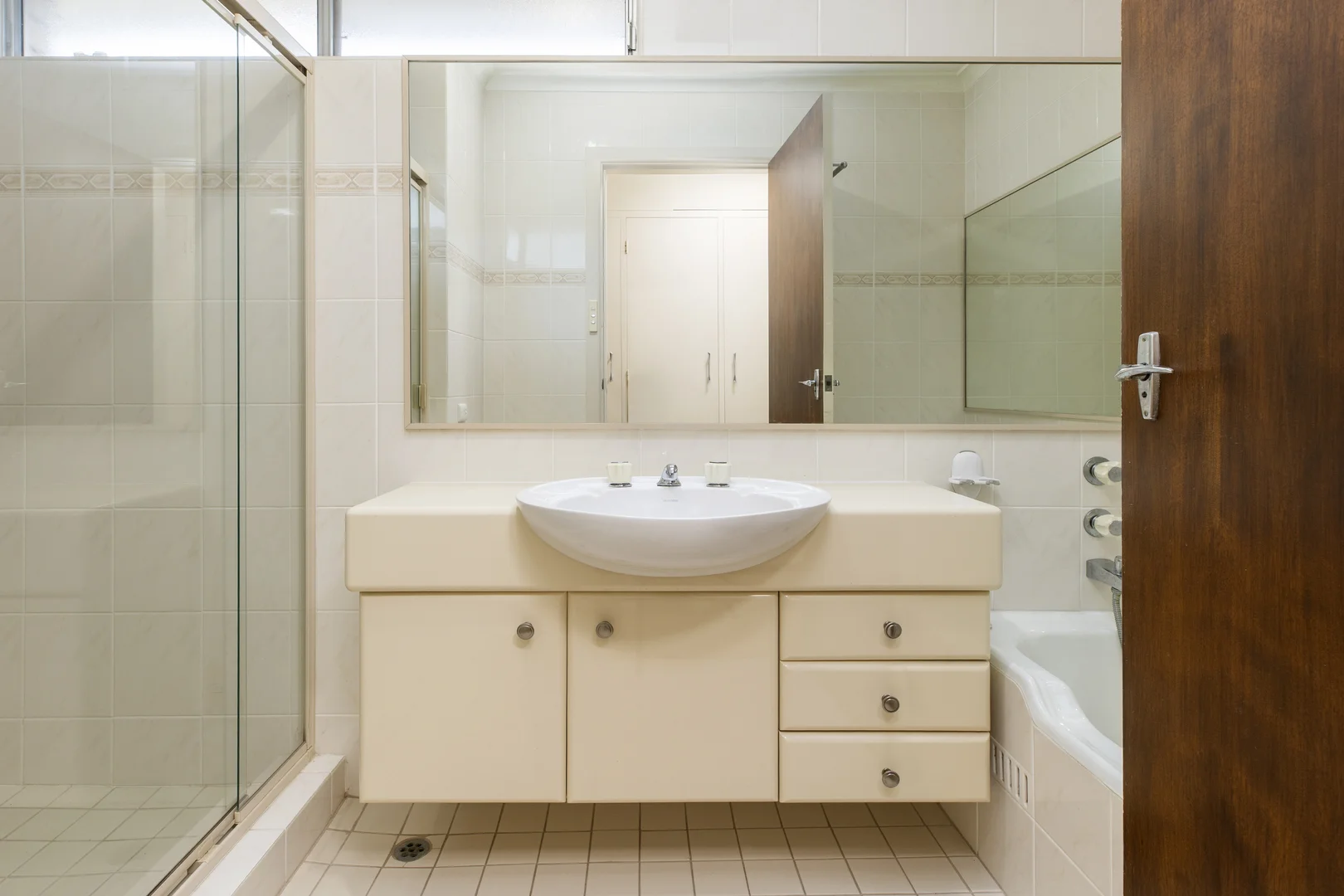 Additional image 8 of 4 Manooka Place, Kareela NSW 2232