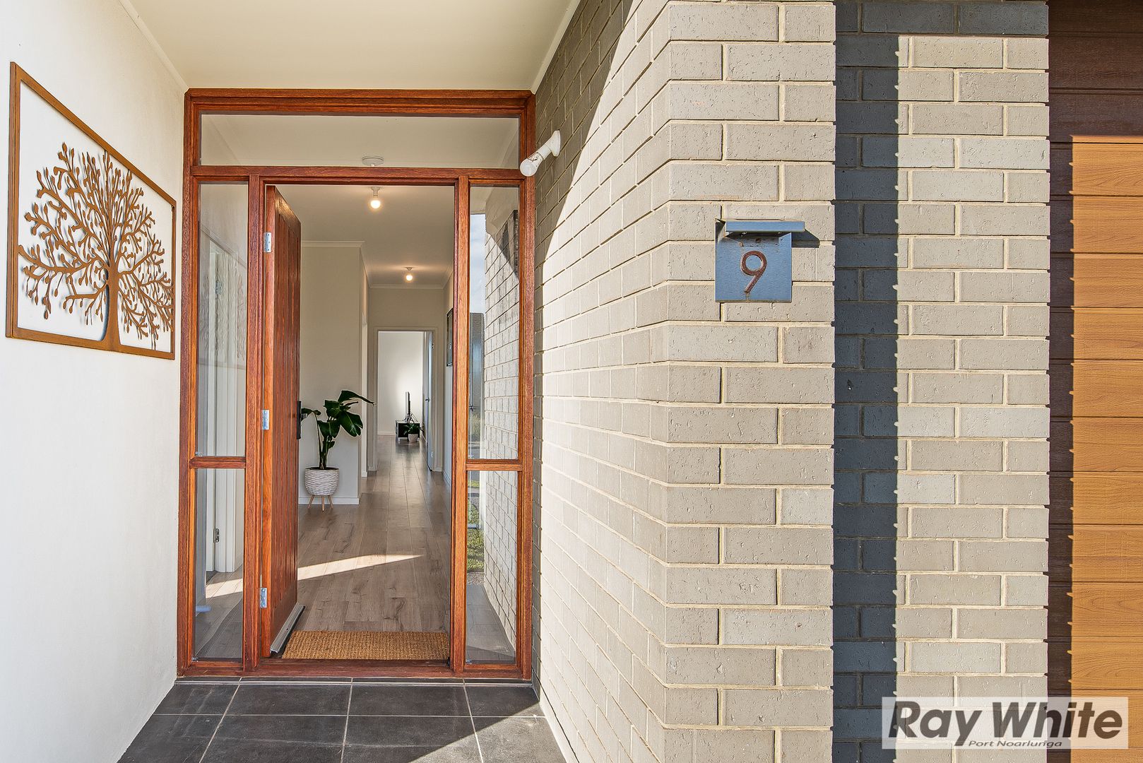 9 Ultramarine Place, Moana SA 5169, Image 1