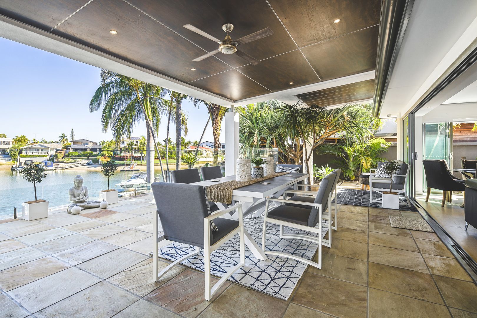 28 Tosti Street Bundall Property History Address Research Domain