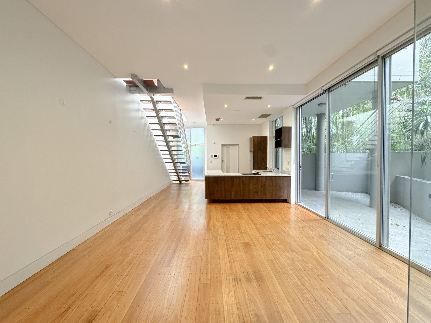 3 bedrooms Townhouse in 3/242 Old South Head Road BELLEVUE HILL NSW, 2023