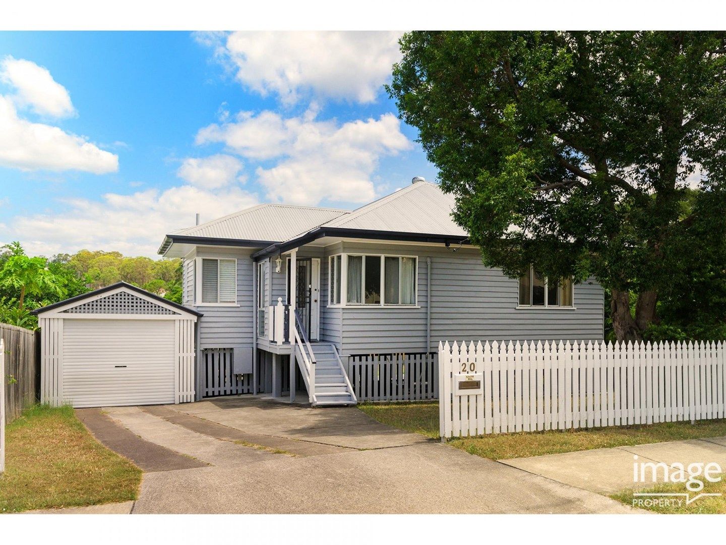3 bedrooms House in 20 Castling St STAFFORD QLD, 4053
