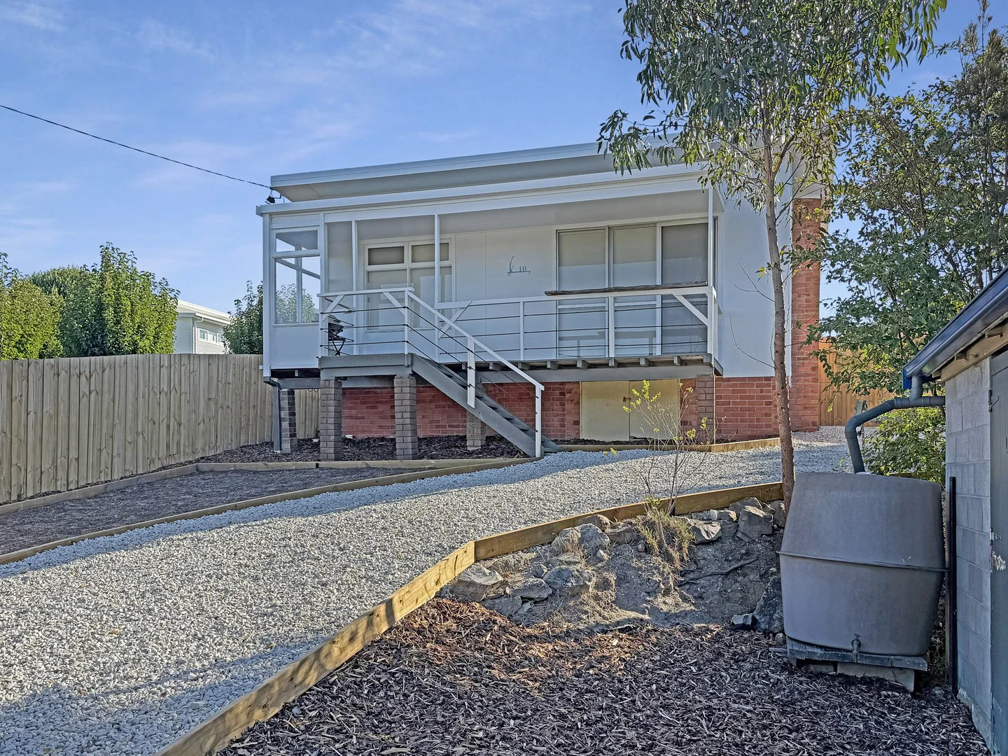 Primary image of 10 High Street, Scamander TAS 7215