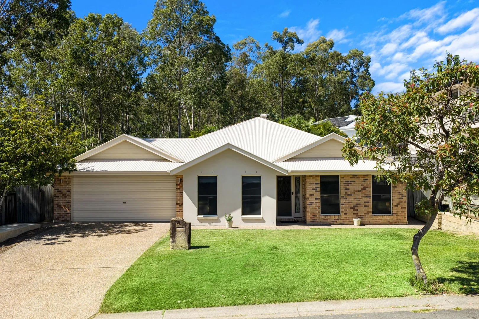 32 Amadeus Circuit, Springfield Lakes QLD 4300