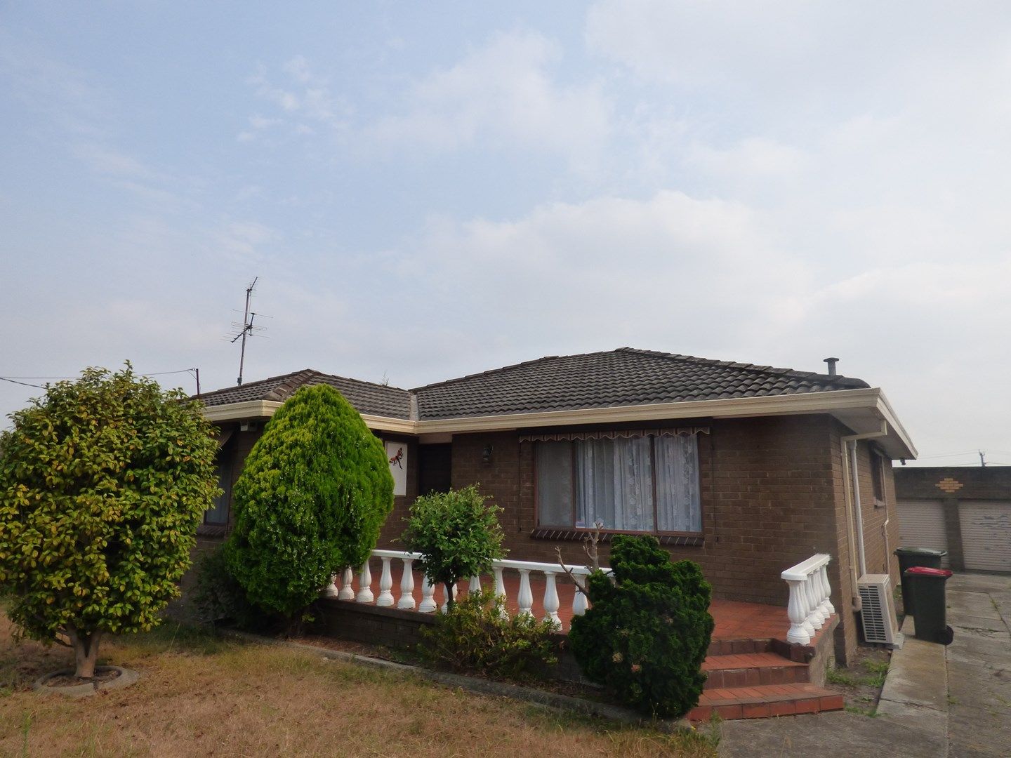 2 Peer Street, Moe Property History & Address Research Domain