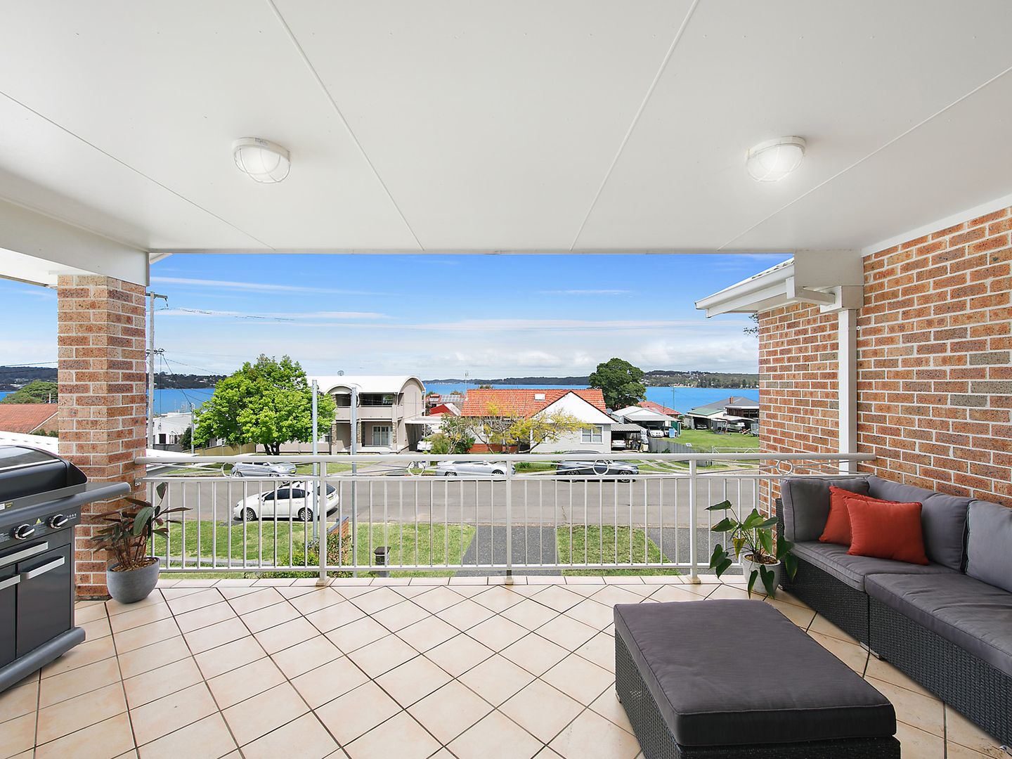 2/47 Berkeley Street, Speers Point NSW 2284, Image 2