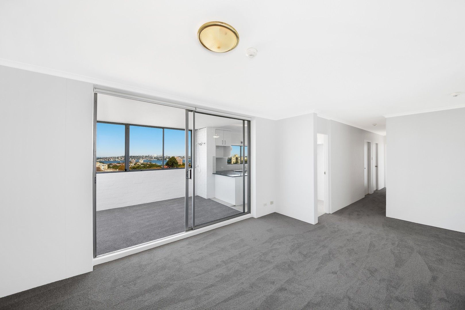 2 bedrooms Apartment / Unit / Flat in 32/40-48 Gerard Street CREMORNE NSW, 2090