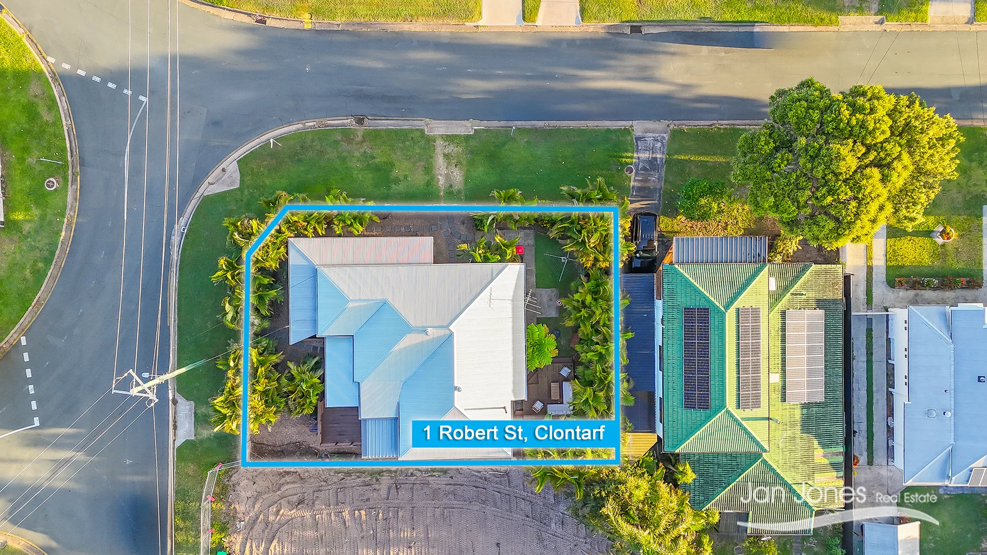 Additional image 32 of 1 Robert Street, Clontarf QLD 4019