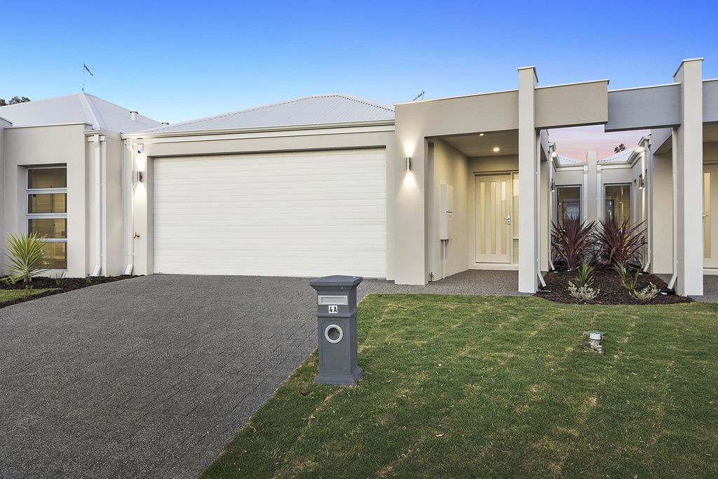 4A Kinsale Parkway, Canning Vale WA 6155, Image 1